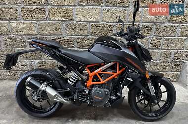 Ціни KTM Мотоцикл Без обтікачів (Naked bike)
