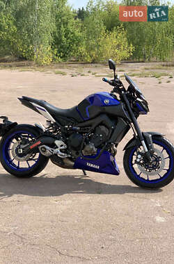 Цены Yamaha MT-09 Мотоцикл Без обтекателей (Naked bike)