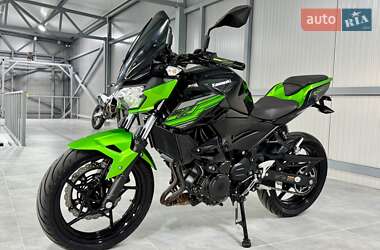 Цены Kawasaki Z 400 Мотоцикл Без обтекателей (Naked bike)