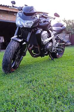 Ціни Kawasaki Z 750 Мотоцикл Без обтікачів (Naked bike)
