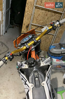 Ціни Geon Dakar GNS 300 Мотоцикл Кросс