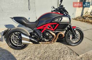 Ціни Ducati Мотоцикл Круізер