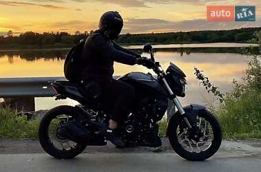 Цены Bajaj Мотоцикл Спорт-туризм