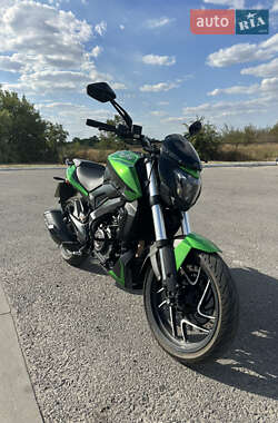 Цены Bajaj Dominar D400 Мотоцикл Спорт-туризм