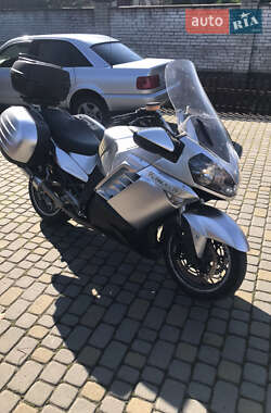 Цены Kawasaki GTR 1400 Мотоцикл Спорт-туризм