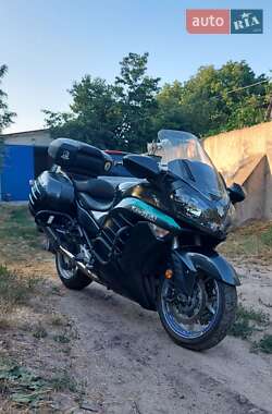 Цены Kawasaki GTR 1400 Мотоцикл Спорт-туризм