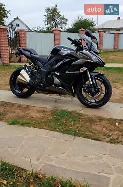 Ціни Kawasaki Мотоцикл Спорт-туризм