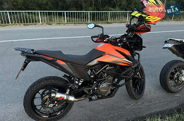 Ціни KTM Мотоцикл Туризм