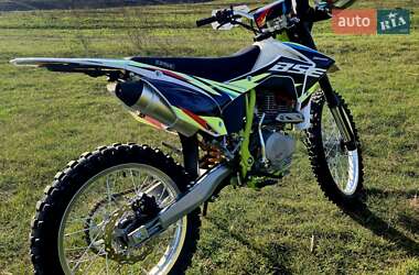 Ціни BSE Мотоцикл Позашляховий (Enduro)