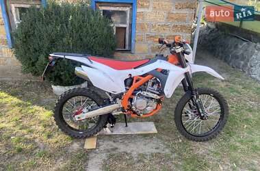 Ціни BSE Мотоцикл Позашляховий (Enduro)