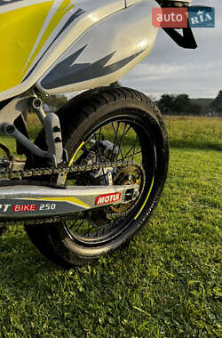 Цены Hornet Мотоцикл Внедорожный (Enduro)