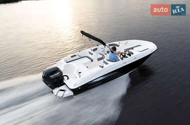 Ціни Bayliner Моторна яхта
