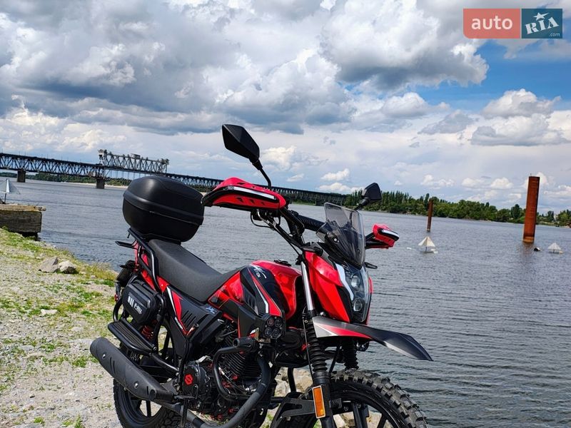 Мотоцикл Багатоцільовий (All-round) Musstang Grader 250