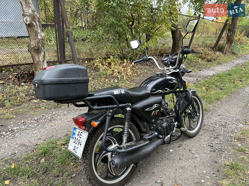 Musstang MT 125-8