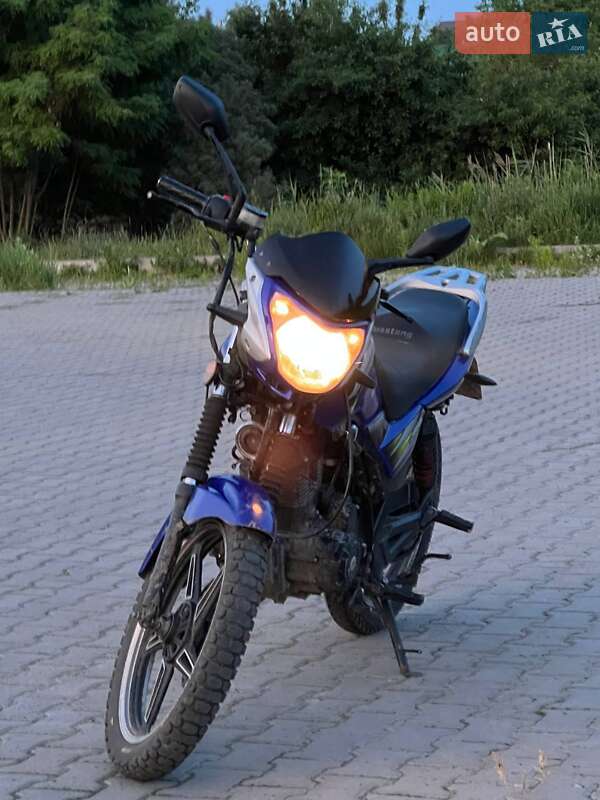 Мотоцикл Классик Musstang MT 150 Region