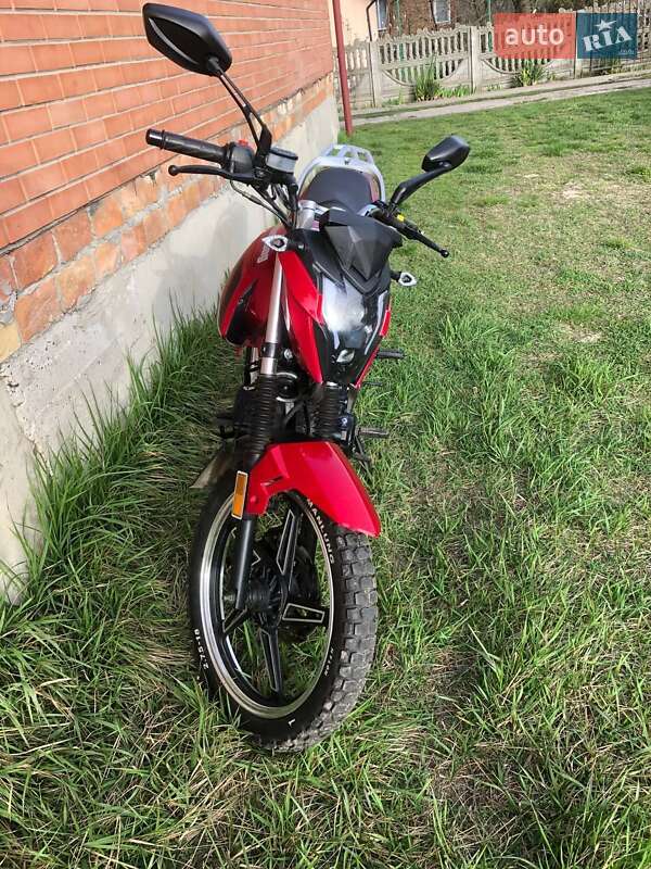 Мотоцикл Спорт-туризм Musstang MT 200-8