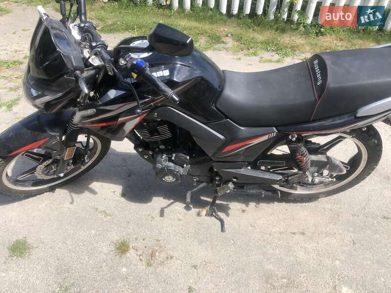 Мотоцикл Классік Musstang MT 200 Region
