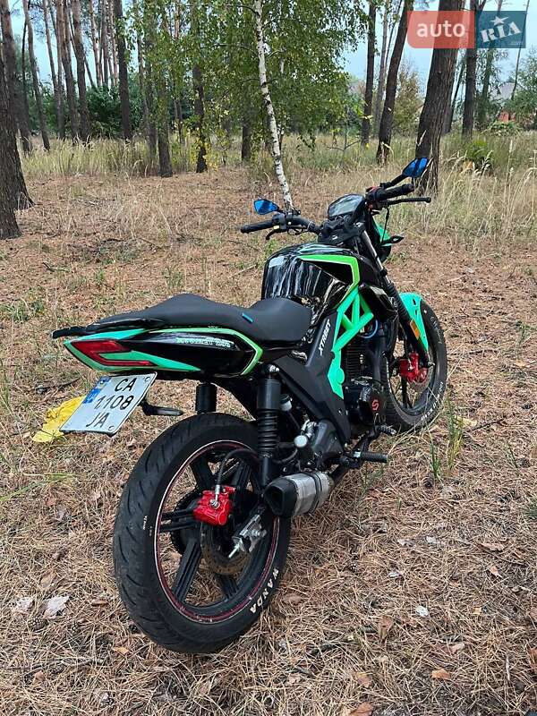 Грузовые мотороллеры, мотоциклы, скутеры, мопеды Musstang XTREET 250