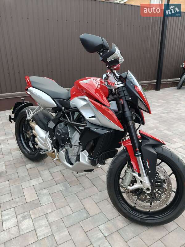 Мото Mv agusta Rivale