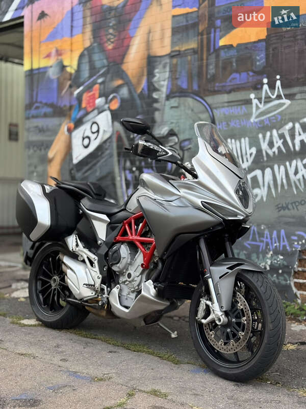 Мото Mv agusta Turismo Veloce