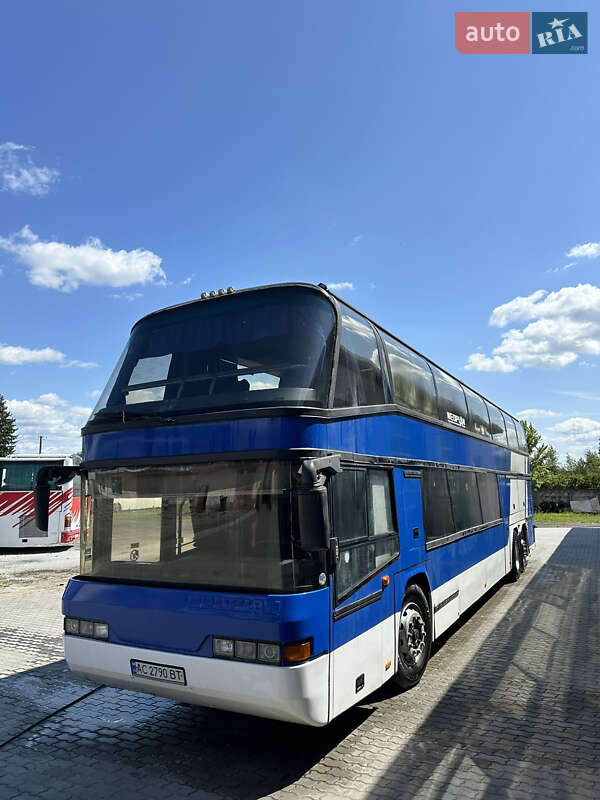 Neoplan 122