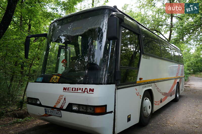 Neoplan 212H