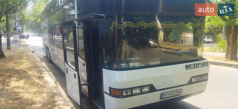 Neoplan N 1122/3