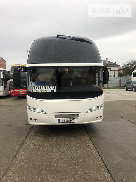 Туристический / Междугородний автобус Neoplan N 1216