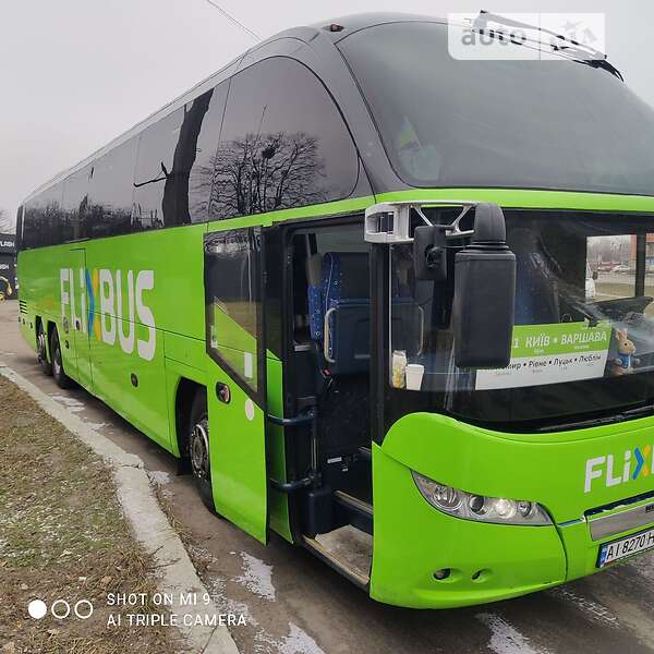 Туристический / Междугородний автобус Neoplan N 1218