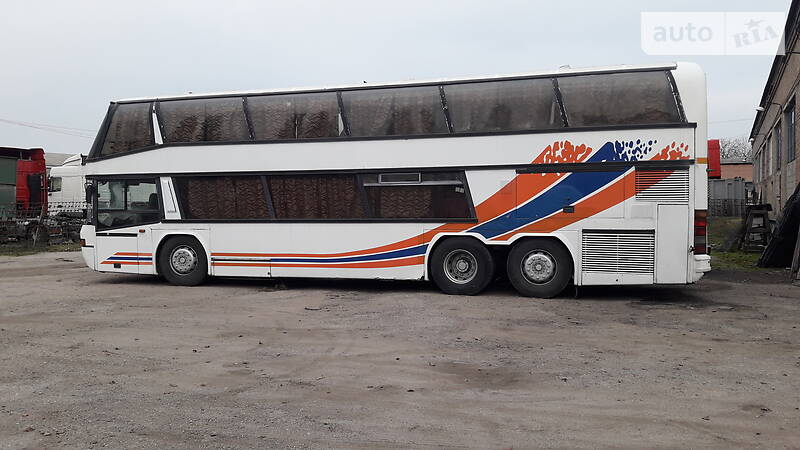 Туристический / Междугородний автобус Neoplan N 122