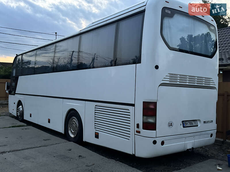 Туристический / Междугородний автобус Neoplan N 313