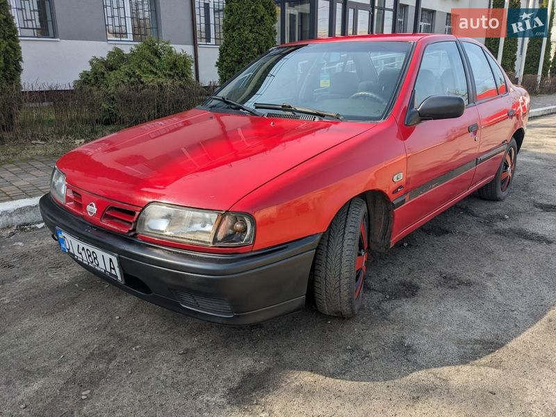Nissan 100NS