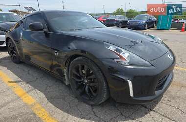 Nissan 370Z  2020