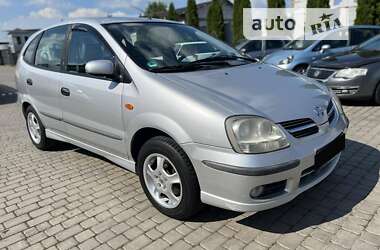 Nissan Almera Tino  2003