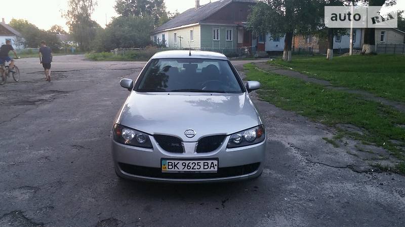 Nissan Almera 2004 года