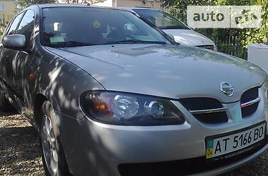 Nissan Almera  2003