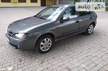 Nissan Almera  2005