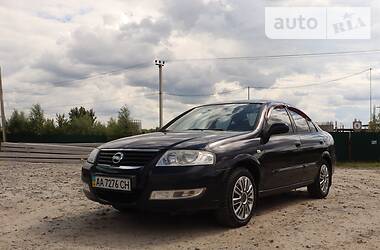 Nissan Almera 1.6i 2010