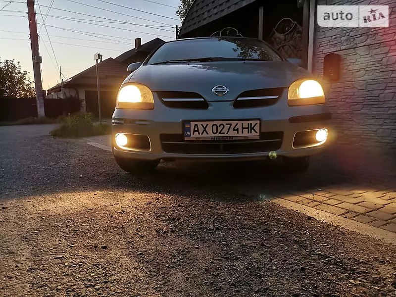 Nissan Almera