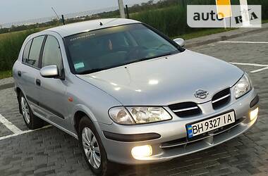 Nissan Almera  2002