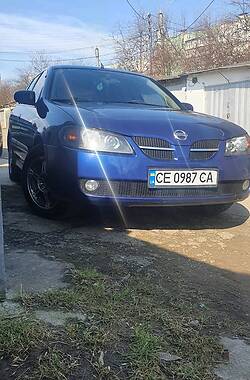 Nissan Almera  2004