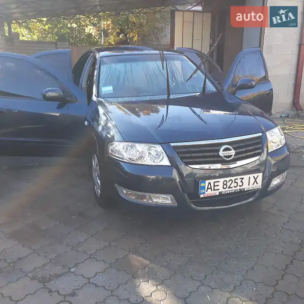 Nissan Almera 2008