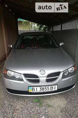 Nissan Almera  2003