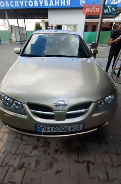 Nissan Almera  2003