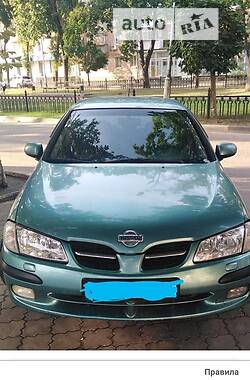 Nissan Almera  2002