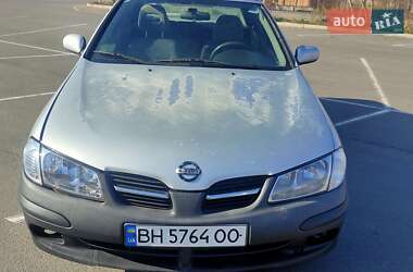 Nissan Almera 2001