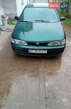 Nissan Almera  1996