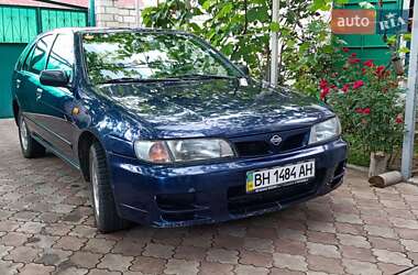 Nissan Almera  1997