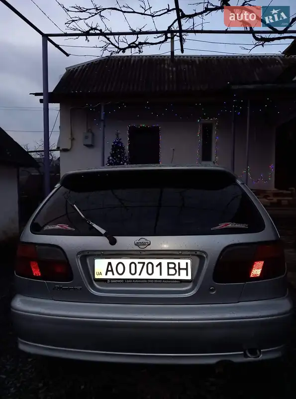 Nissan Almera