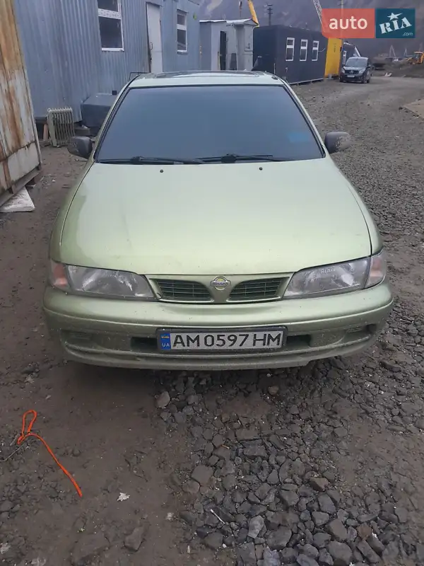 Nissan Almera